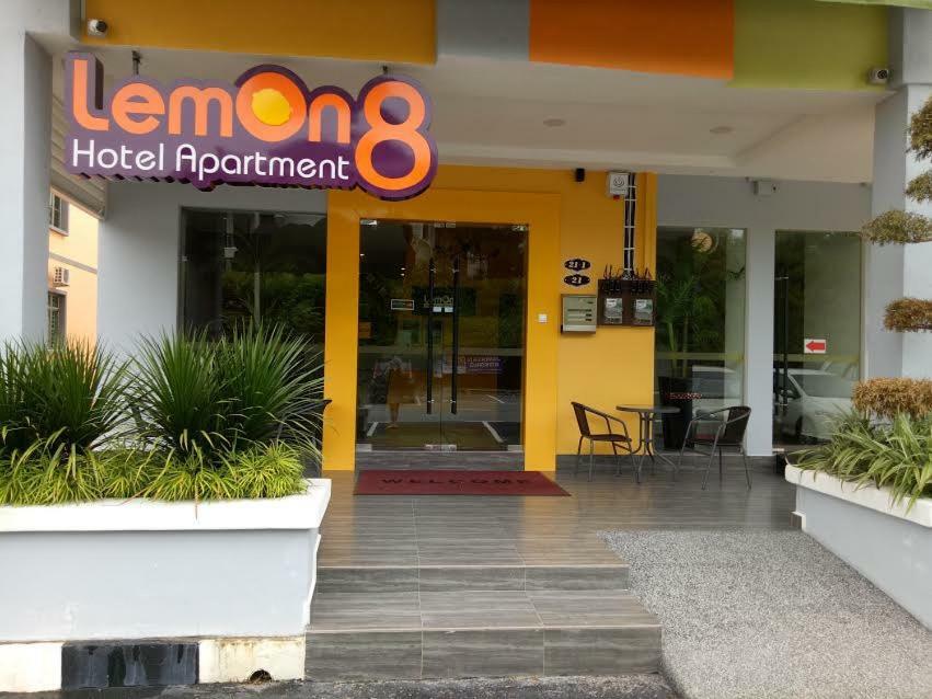 Hotel Lemon 8 Boutique @ 3*