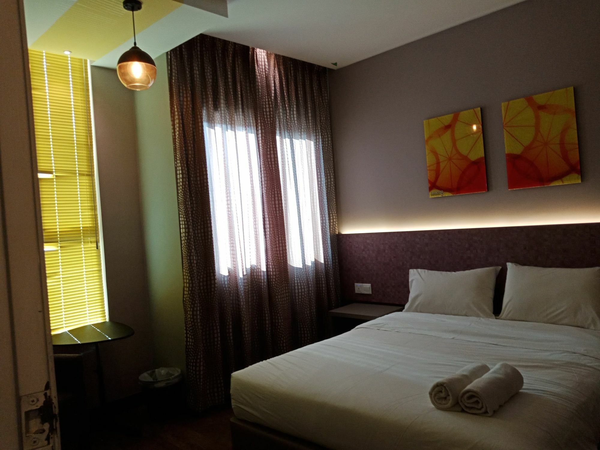 Lemon 8 Boutique @ Hotel